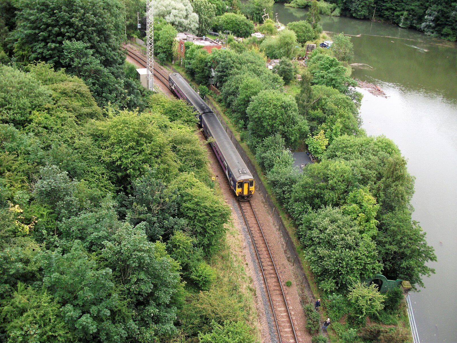 A car-free weekend by train and bus
