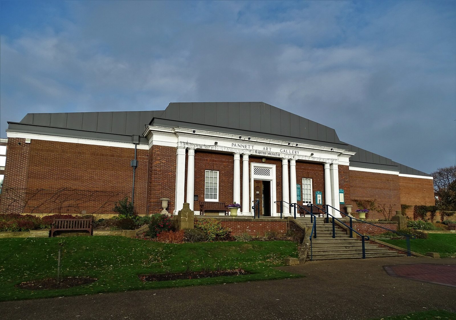 Whitby Museum and Pannett Park