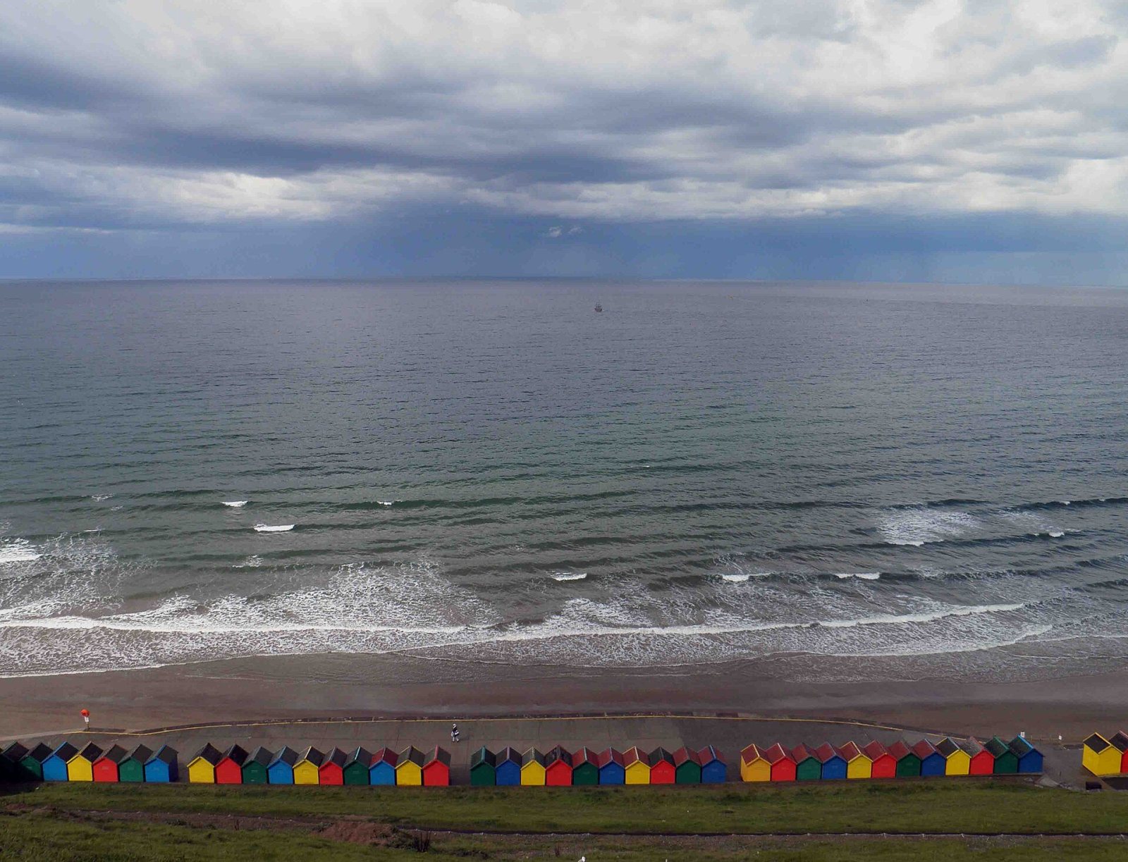 Whitby to Sandsend beach walk